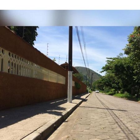 Casa Em Condominio Em Martin De Sa. Caraguatatuba Buitenkant foto